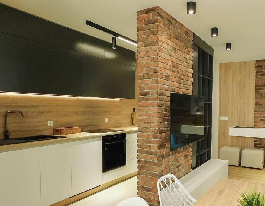 Queen'S Luxury Apartment Ohrid Ngoại thất bức ảnh